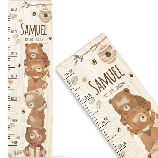Messlatte mit Namen für Kinder im Bären Design