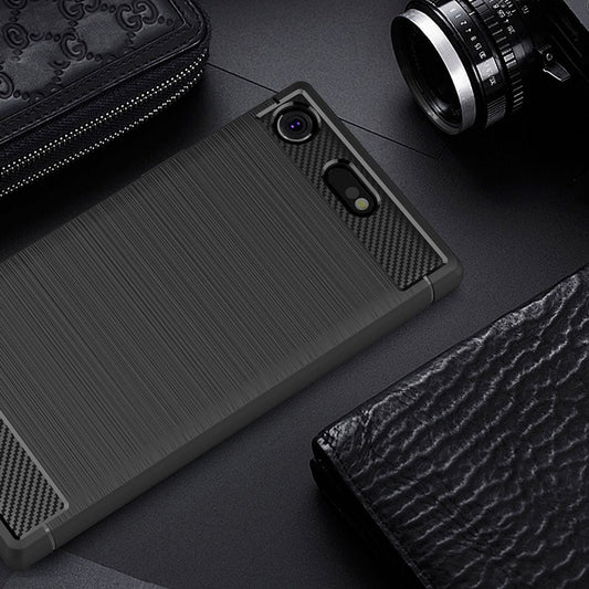 NALIA Silikonhülle für Sony Xperia XZ1 Compact – Rutschfest & Matt – VORTEX (Gebürstete Optik & Carbon Design) – Marke aus Berlin