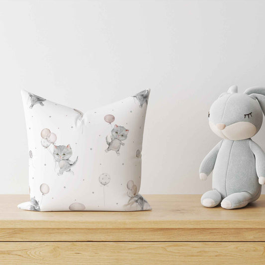 "Katze mit Luftballons" Premium Kinder Dekokissen