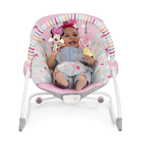 Bright Starts, Disney Baby Minnie Mouse Forever Besties, Wippe für Babies und Kleinkinder, mit beruhigenden Vibrationen, abnehmbarem Spielzeugbogen und 2 Spielzeugen, rose, 12209