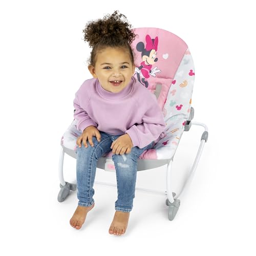 Bright Starts, Disney Baby Minnie Mouse Forever Besties, Wippe für Babies und Kleinkinder, mit beruhigenden Vibrationen, abnehmbarem Spielzeugbogen und 2 Spielzeugen, rose, 12209