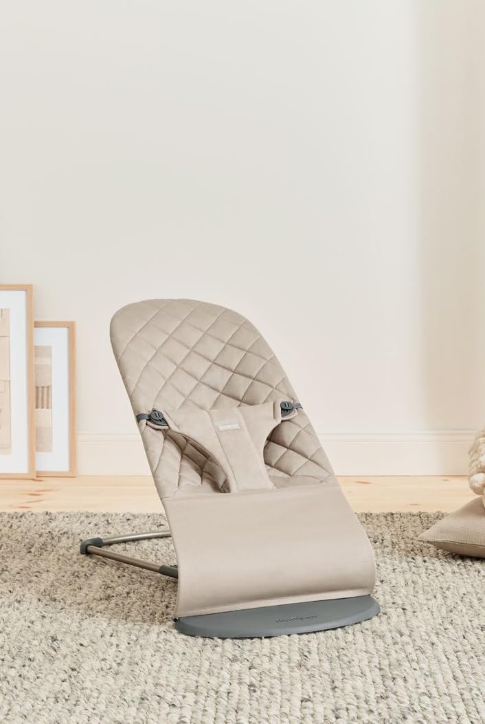 BabyBjörn Bliss Baby Bouncer, Woven, Classic Quilting, Sand Grey