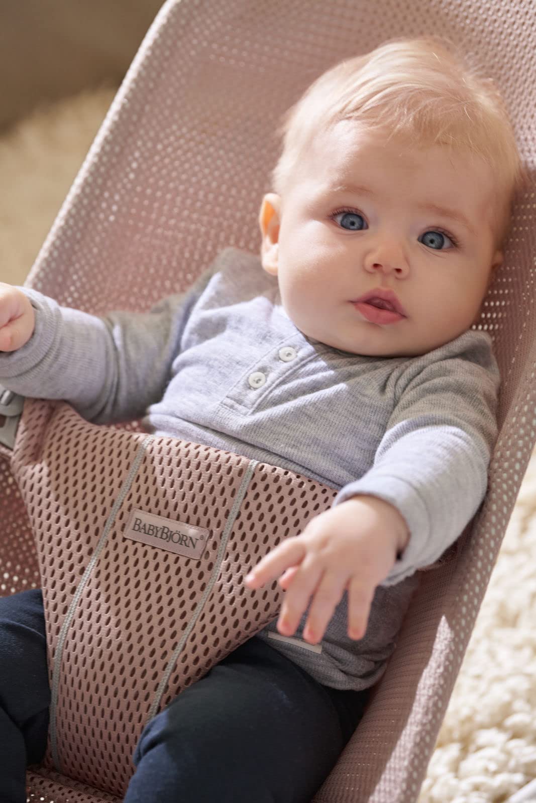 BabyBjörn Bliss Baby Bouncer, Woven, Classic Quilting, Sand Grey