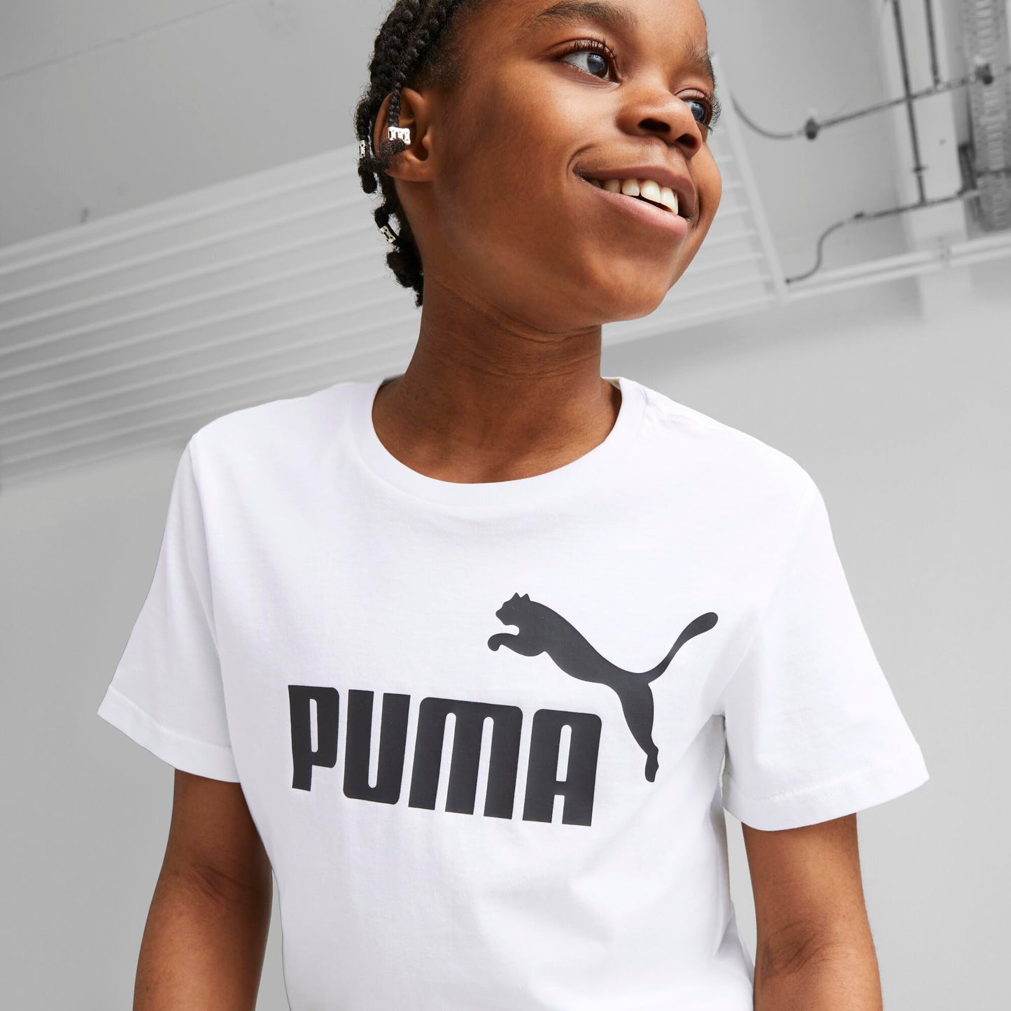 PUMA Jungen T-shirt ESS Logo Tee B