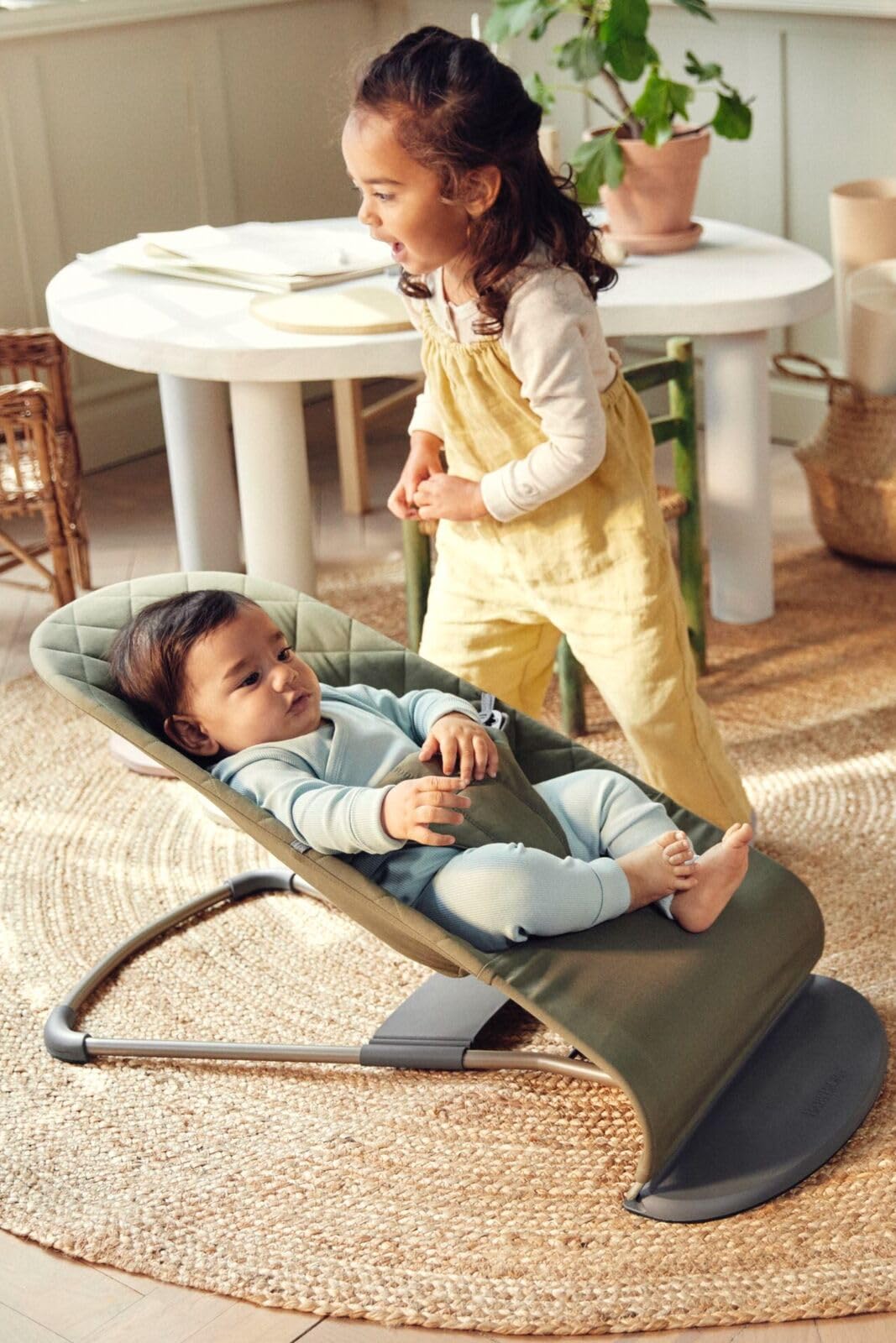 BabyBjörn Bliss Baby Bouncer, Woven, Classic Quilting, Sand Grey