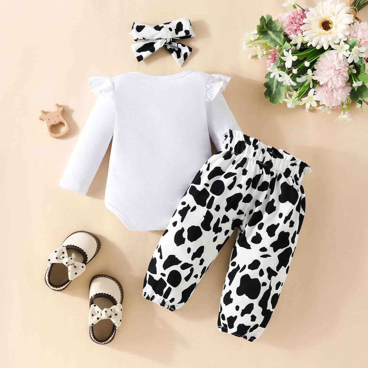 Achlibe Neugeborene Baby-Mädchen-Herbstoutfits Langarm-Kuhdruck-Strampler-Body + Bogenhose + Stirnband 3-teiliges Set