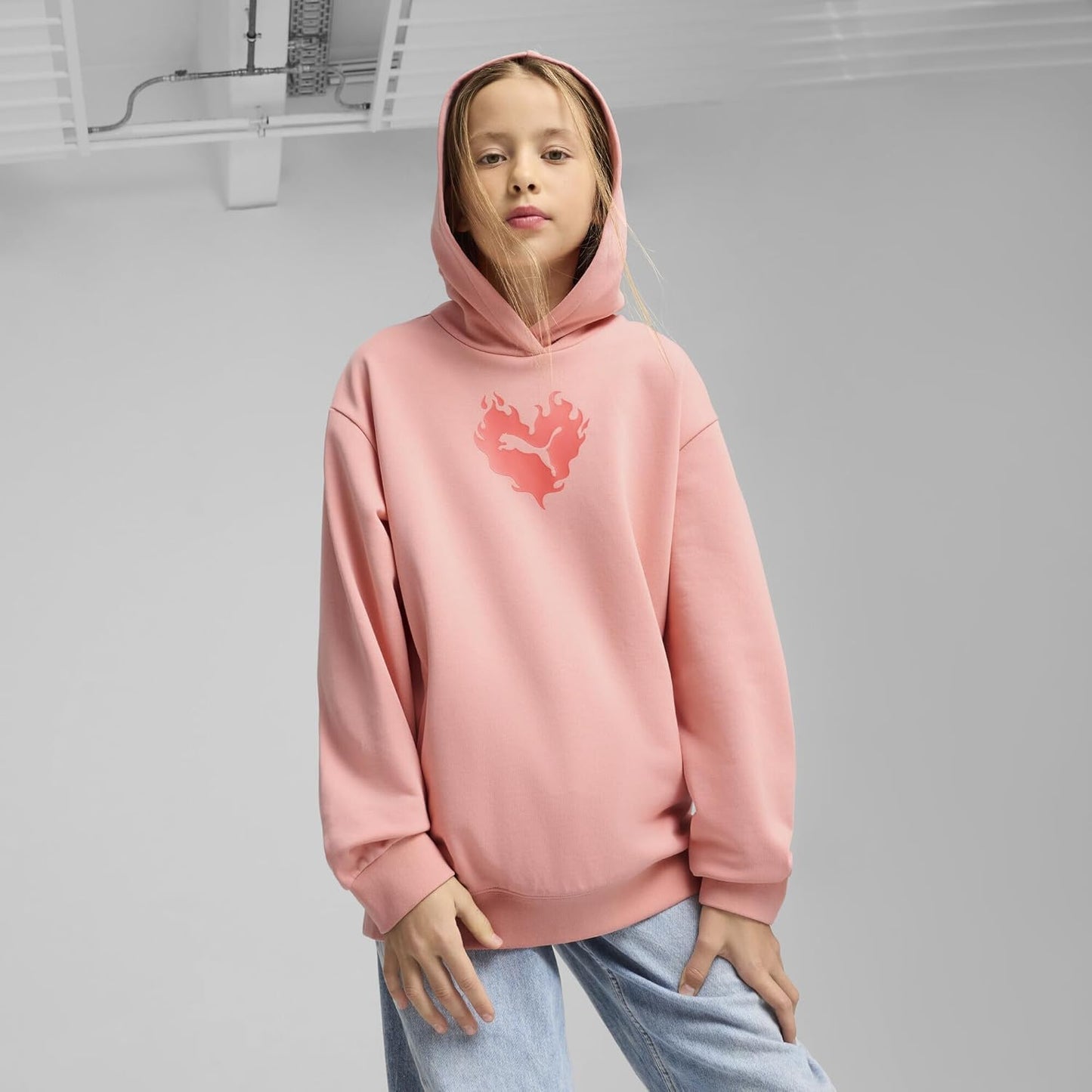 PUMA Girls' Flaming Love Hoodie Tr G Hoodie (Pack of 1)