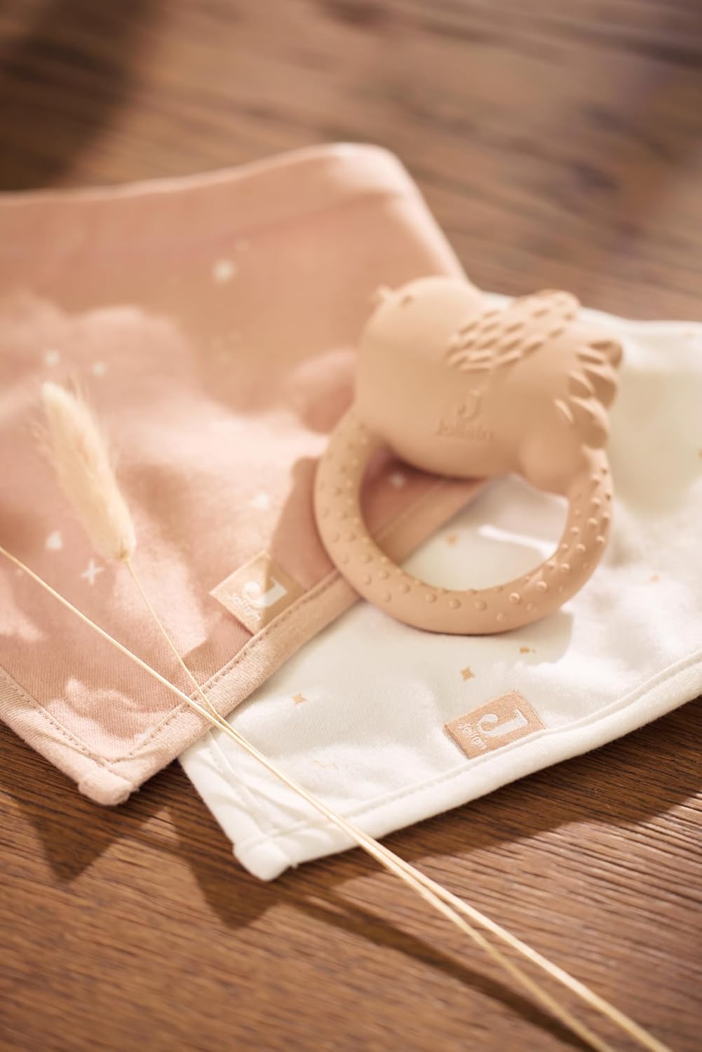 Jollein Naturkautschuk Beißring Baby - Lovely Birds - Baby Greifling - Zahnungshilfe - Schadstofffrei und BPA-Frei - Baby Spielzeug
