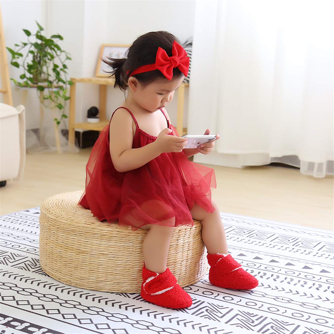 Edoton Infant Boys Girls Warm Slippers Winter White Cute Soft Cotton Unisex Non-Slip Baby Shoes for Christmas First Birthday Gift.