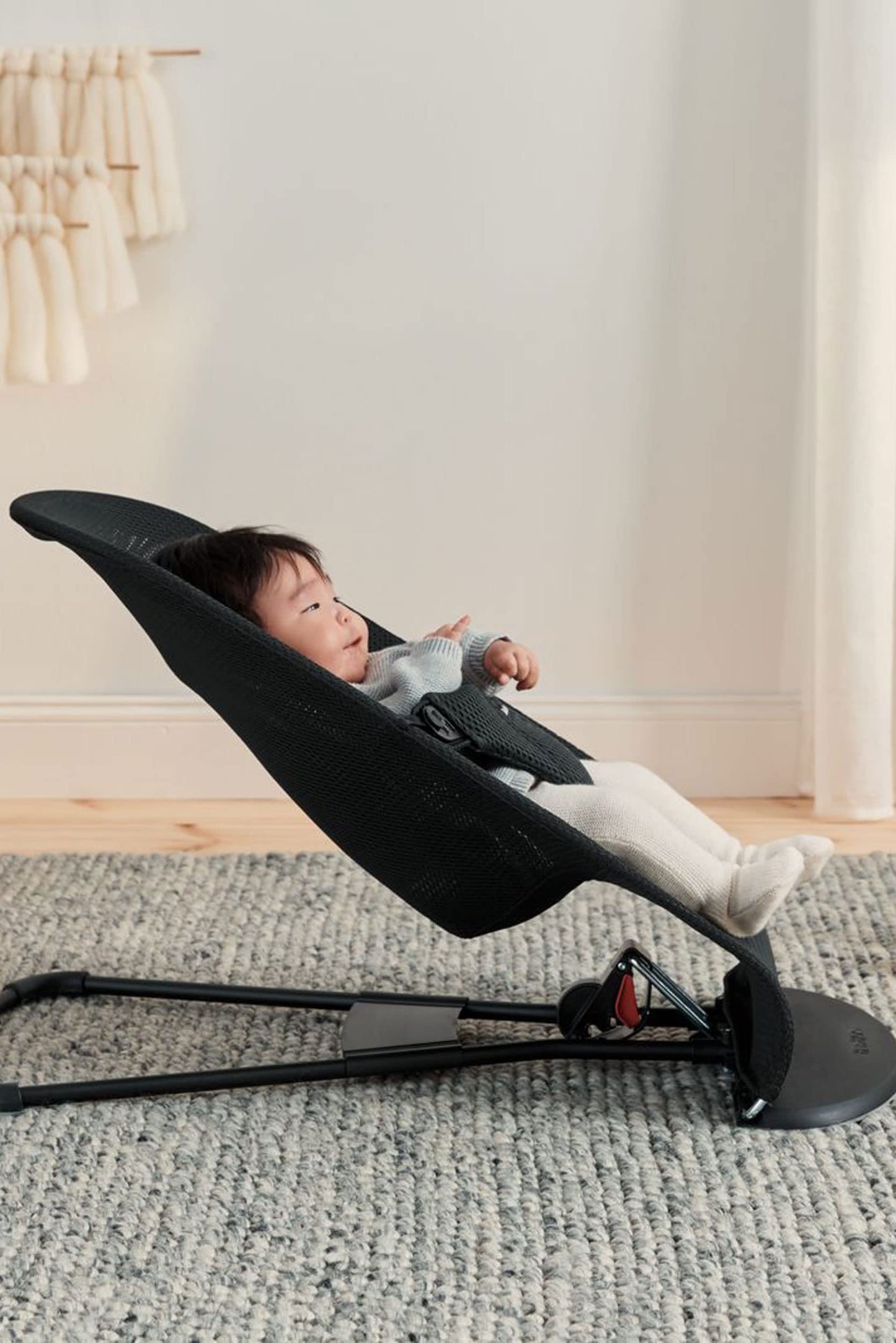 BabyBjörn Bliss Baby Bouncer, Woven, Classic Quilting, Sand Grey