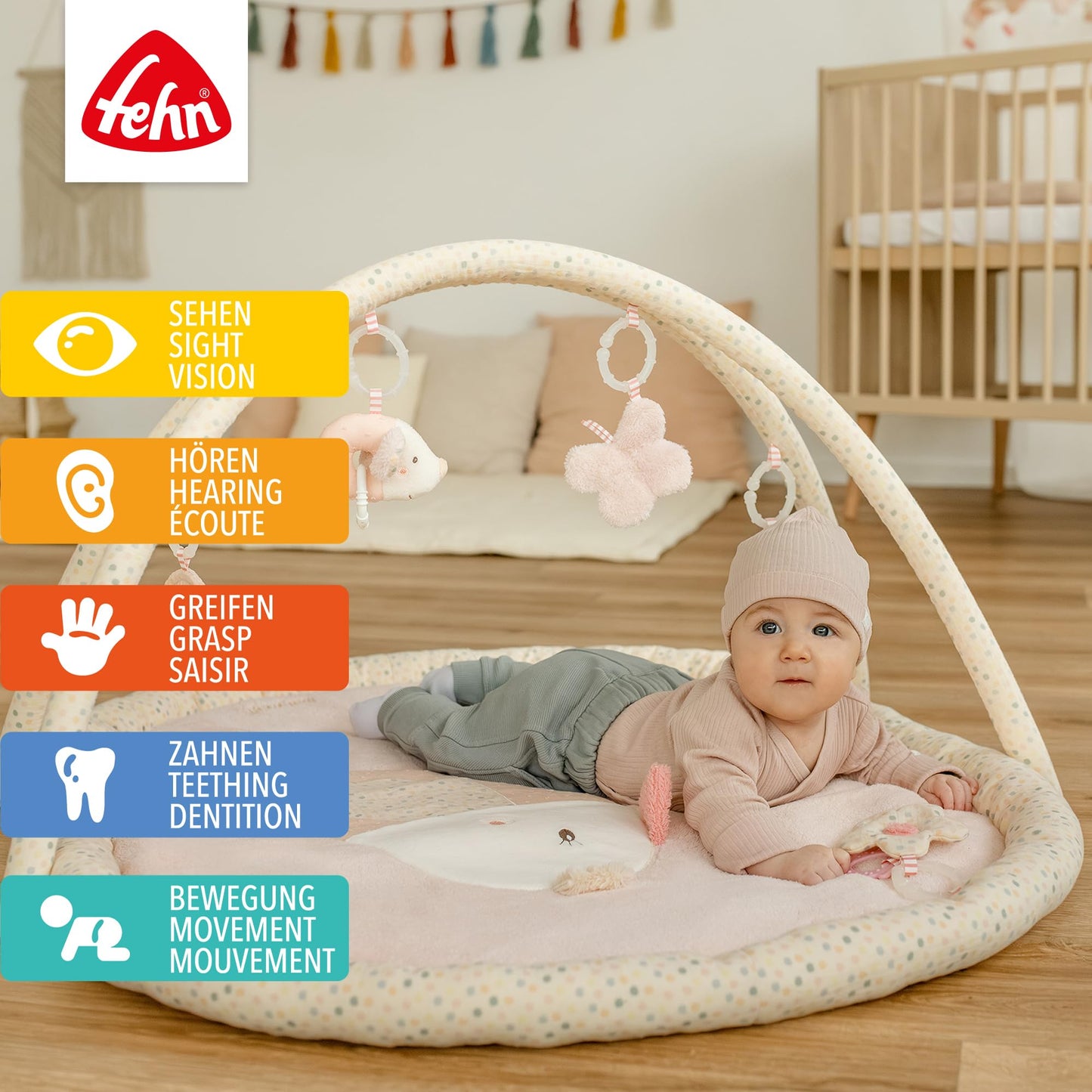Fehn 3-D-Activity-Decke Spielbogen Peru – Baby Krabbeldecke mit 5 abnehmbaren Spielzeugen zum Greifen – Spieldecke für Babys und Kinder ab 0+ Monaten – Krabbelmatte als Geschenk zur Geburt