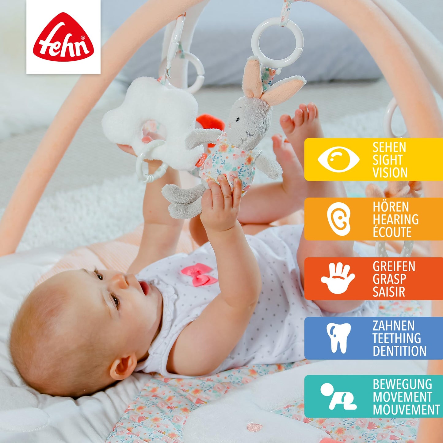 Fehn 3-D-Activity-Decke Spielbogen Peru – Baby Krabbeldecke mit 5 abnehmbaren Spielzeugen zum Greifen – Spieldecke für Babys und Kinder ab 0+ Monaten – Krabbelmatte als Geschenk zur Geburt