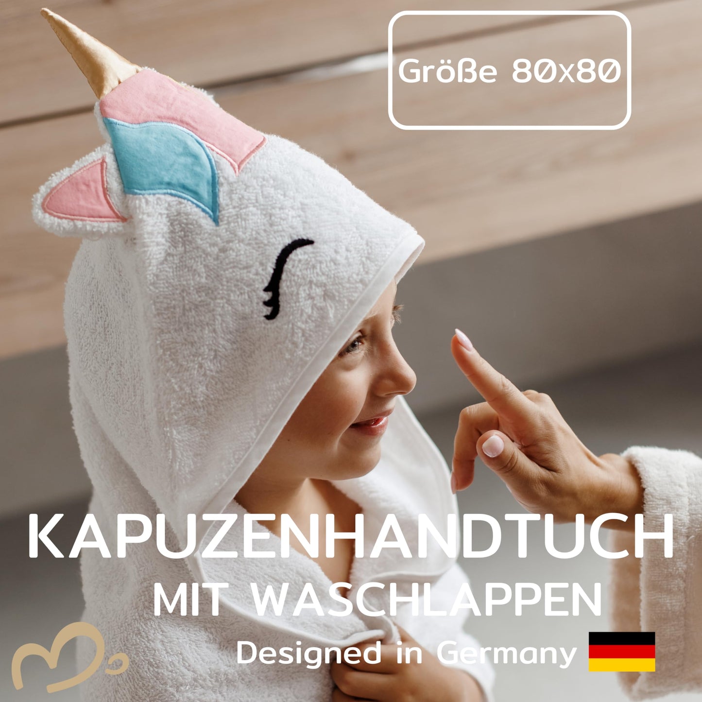 MIRARI Kids Babyhandtuch mit Kapuze und Waschlappen 100x100 cm – Handtuch Rentier aus 100% Baumwolle - REH Badetuch mit Kapuze - Geschenk Geburt - Baby Erstausstattung Neugeborenen Set