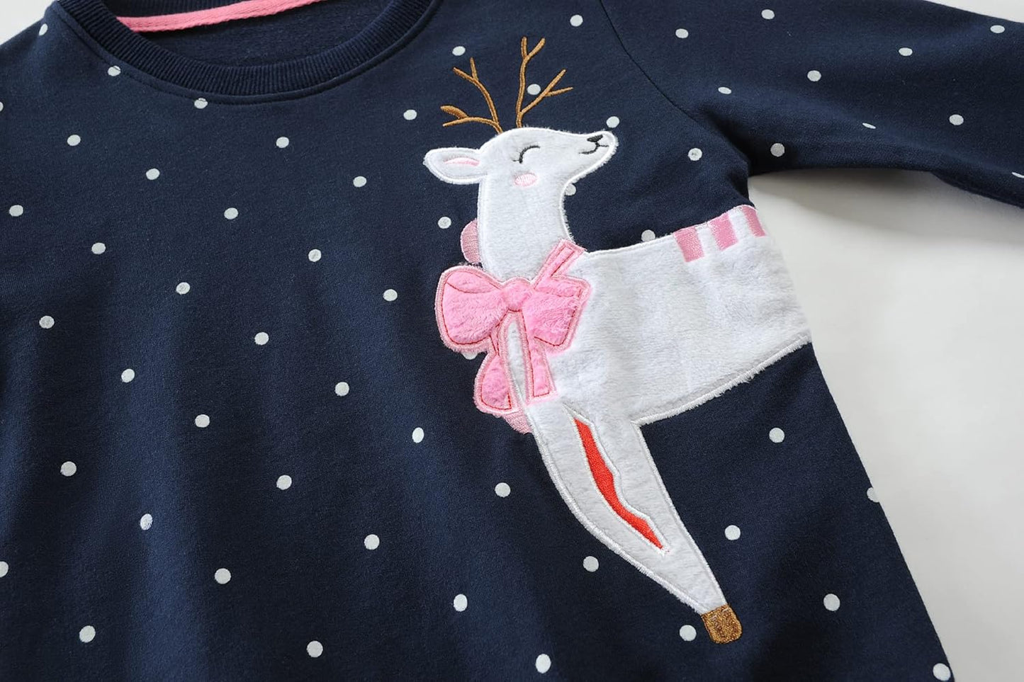 EULLA Kinder Mädchen Jungen Weihnacht Pullover Sweatshirt Weihnachtsoutfit Weihnachtspuli Christmas Xmas Rentier Weihnachtsmann Weihnachtskleidung 92 98 104 110 116 122
