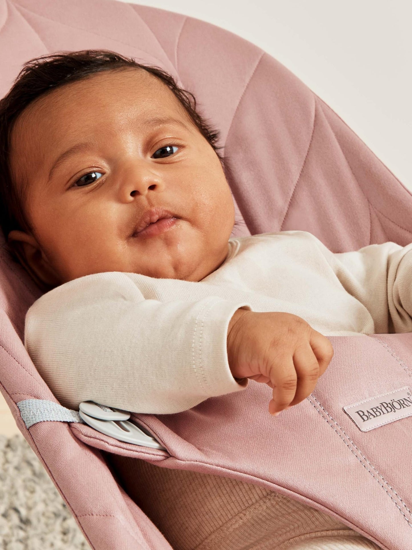 BabyBjörn Bliss Baby Bouncer, Woven, Classic Quilting, Sand Grey