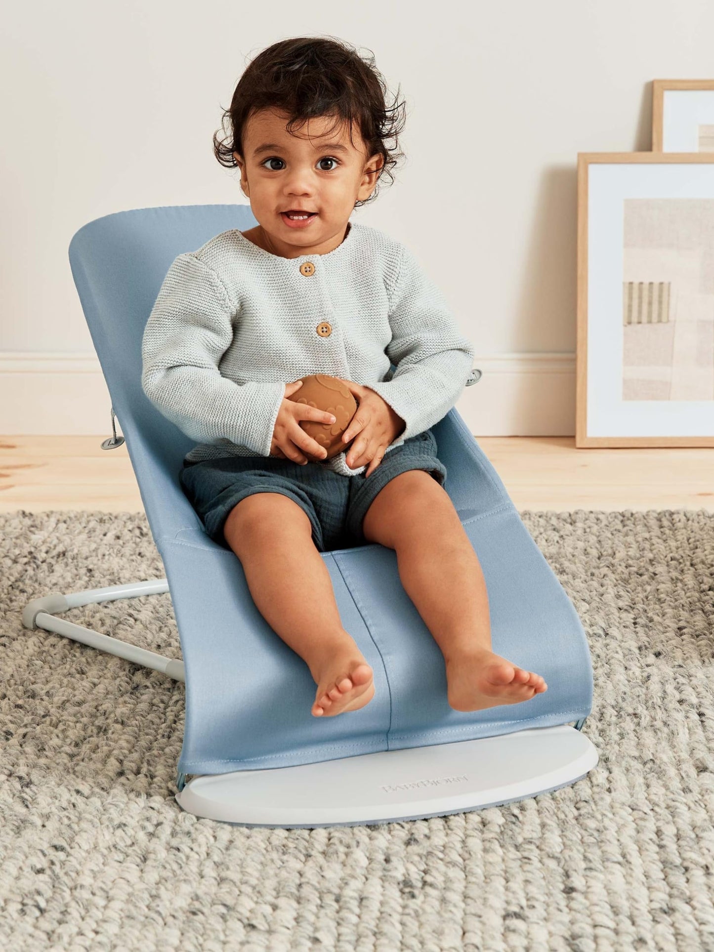 BabyBjörn Bliss Baby Bouncer, Woven, Classic Quilting, Sand Grey