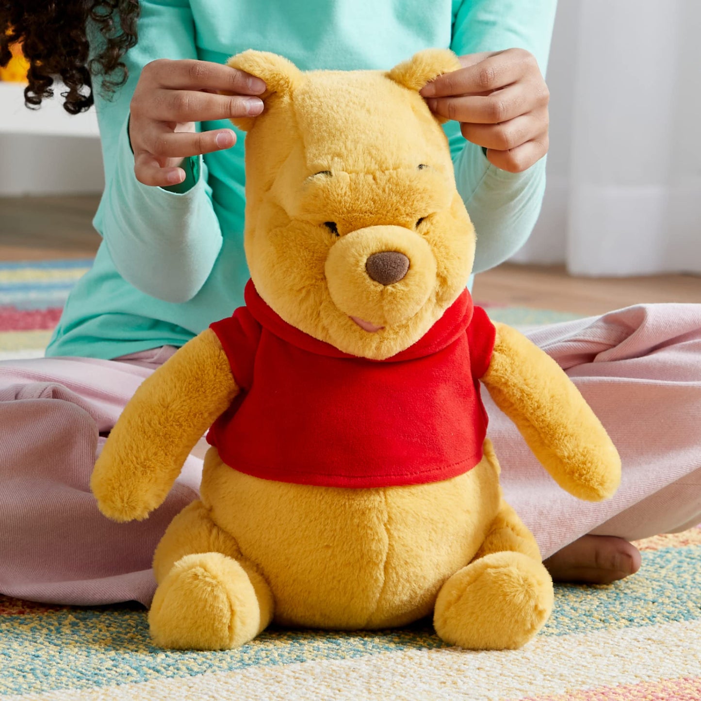 Disney Store Offizielles mittelgroßes I-Aah-Kuscheltier, 18 cm, von Winnie Puuh, Besticktes Kuscheltier mit Flauschiger Mähne und Schwanzspitze, Stickereien, geeignet ab 3 Jahren