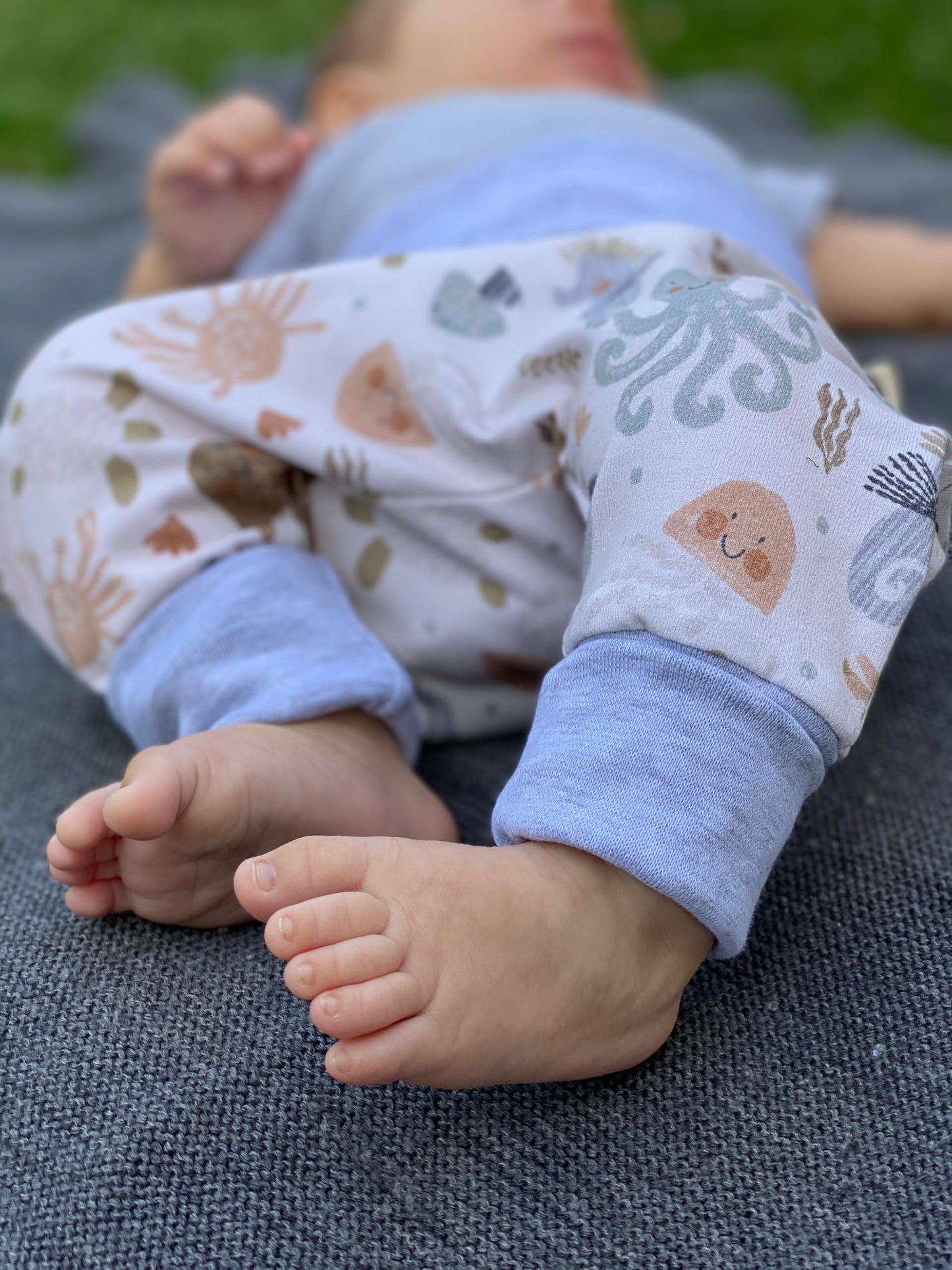 Handmade Baby Baggy Trousers, Handmade Cotton Jersey Grows with Your Gown, Sizes 50-74, 68-86, 92-104, Fairly Produced in Germany (Sea Creatures, 50-74)