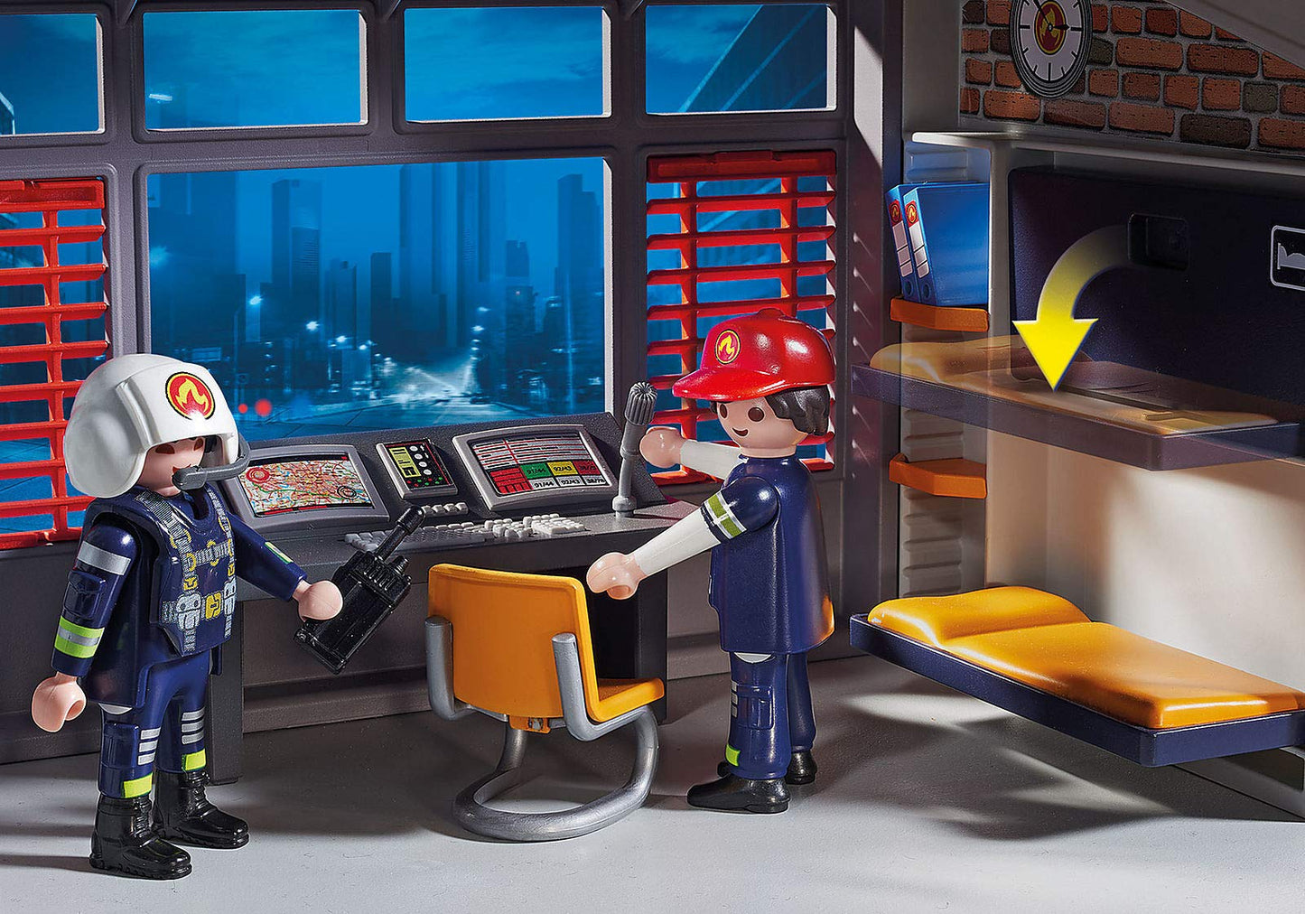 PLAYMOBIL City Action 9462 Große Feuerwache mit Soundeffekten, Ab 5 Jahren
