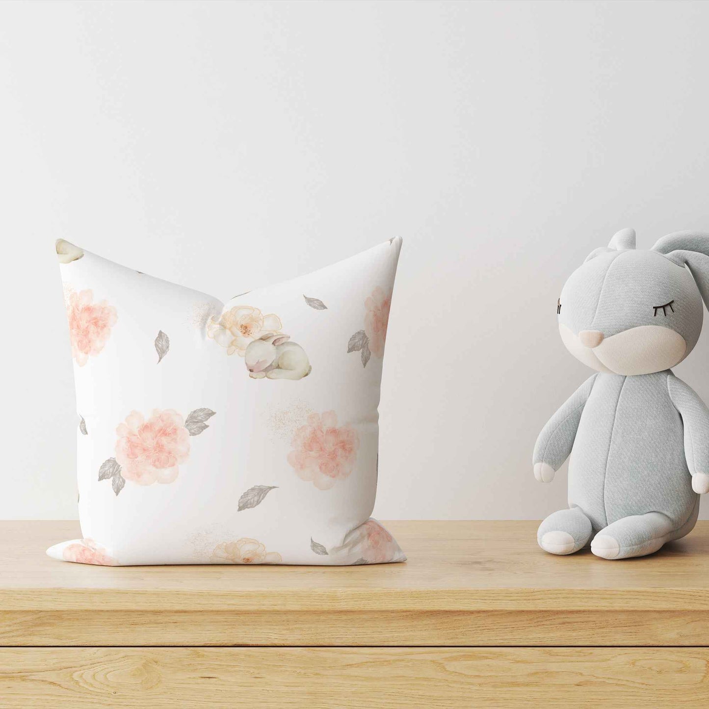 "Blumenhase" Kinder Dekokissen