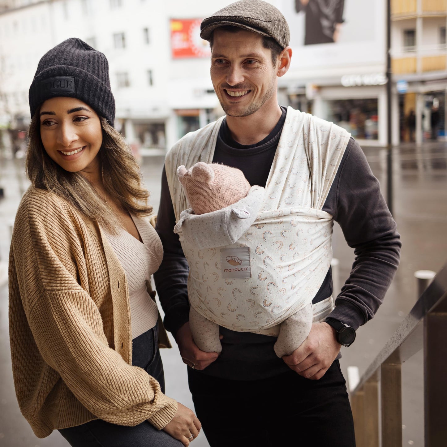 manduca Sling - Babytragetuch - Elastische Babytrage für Neugeborene von der Geburt bis zu 15 kg - Bio-Baumwolle - GOTS zertifiziert