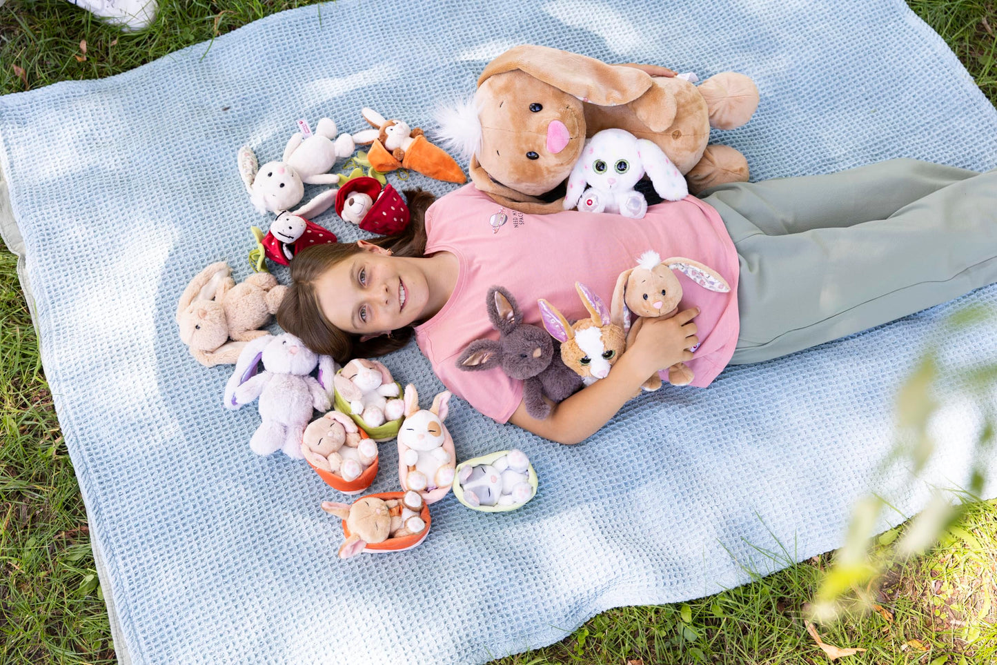 NICI GLUBSCHIS Kuscheltier Hase Spottitu 15cm bunt - Stofftier aus weichem Plüsch, niedliches Plüschtier zum Kuscheln und Spielen, für Kinder & Erwachsene, tolle Geschenkidee - 61453