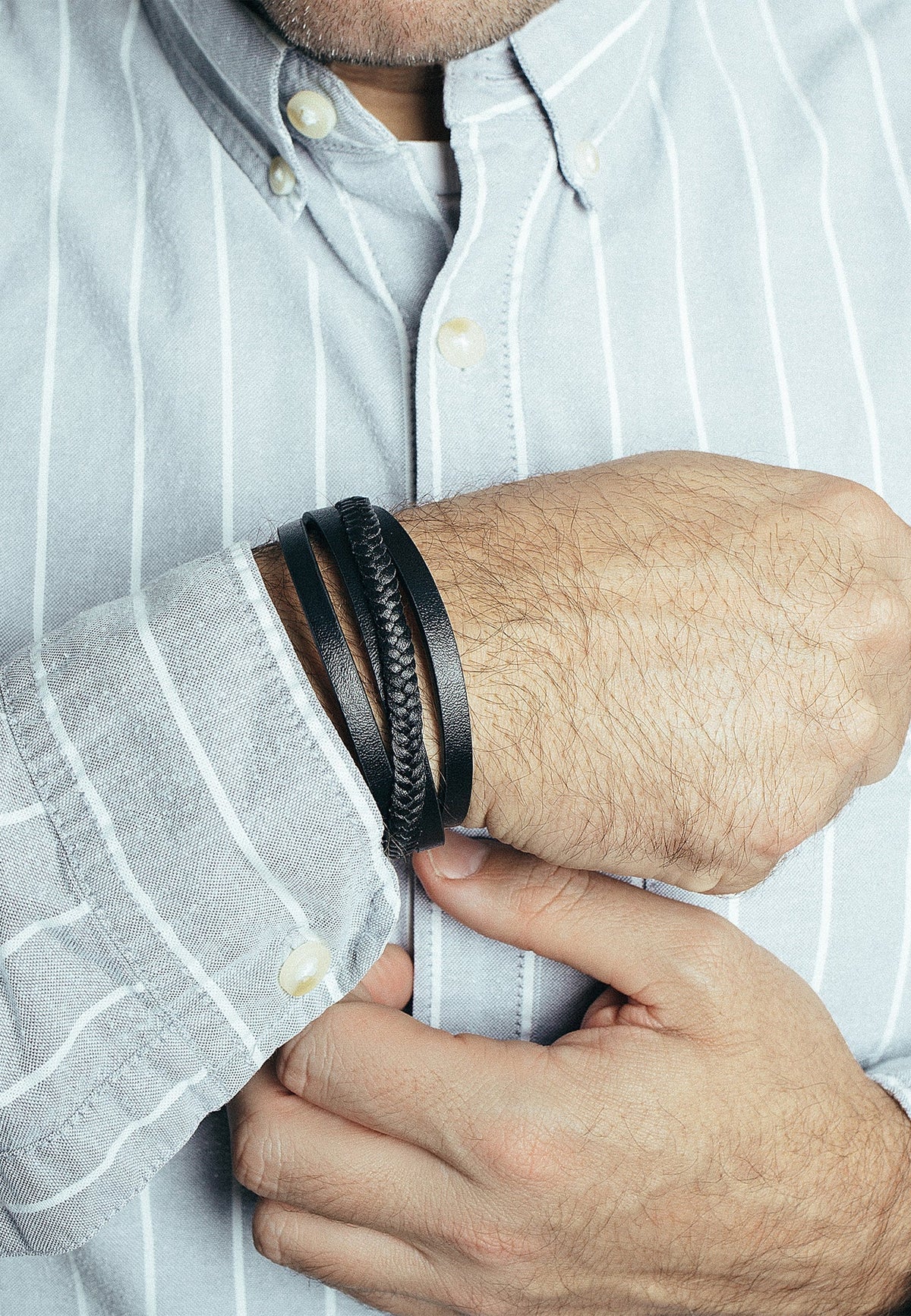 Pathfinder Synthetic Leather Bracelet - Silver Black