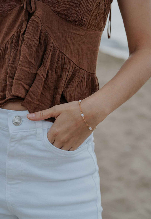 Devotion Bracelet Gold