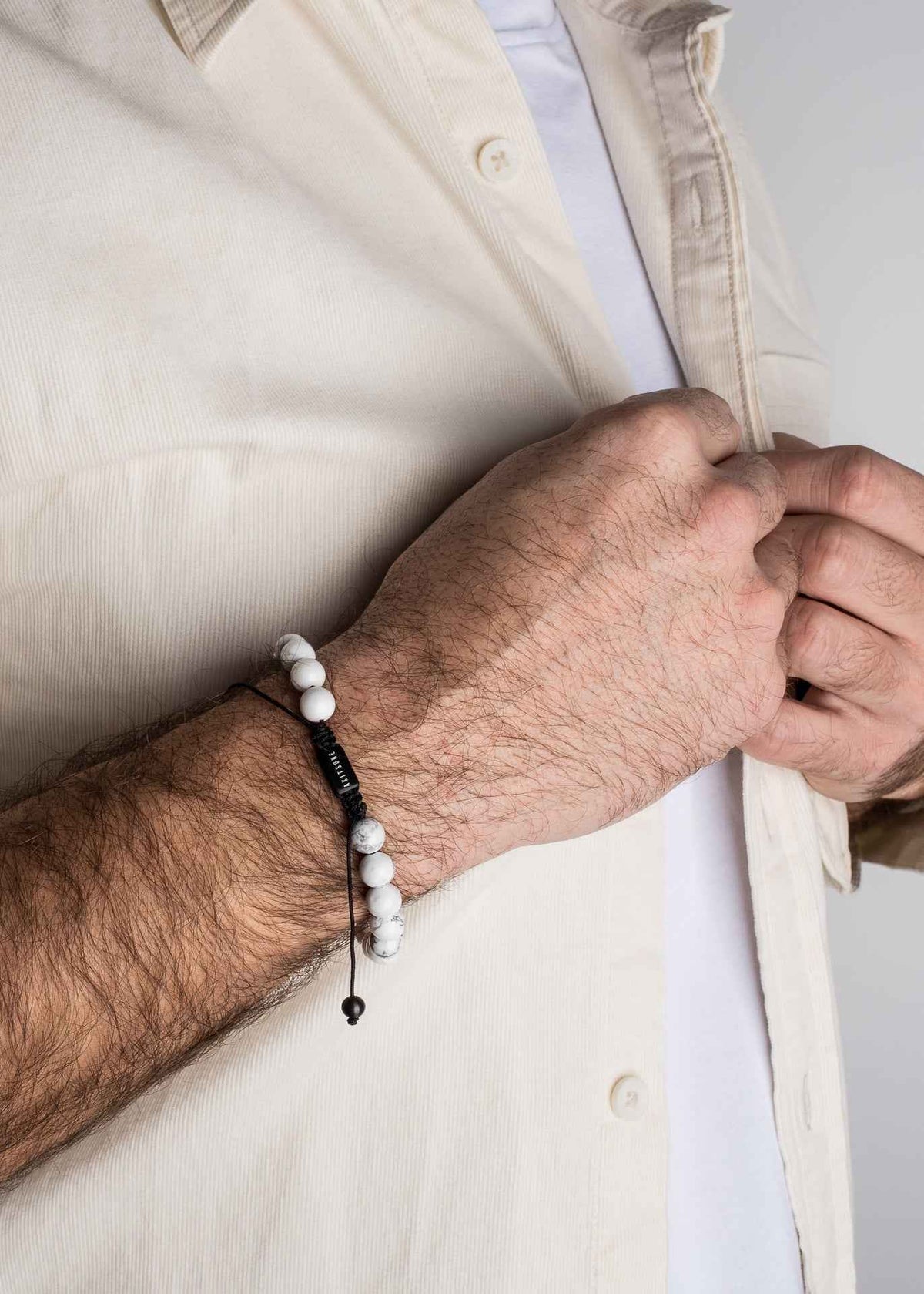Venatio Beaded Bracelet Black-Howlite White