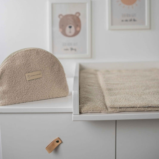 Wickelauflage Teddy Boucle mit Unterlage – natürlich & kuschelig für dein Baby
