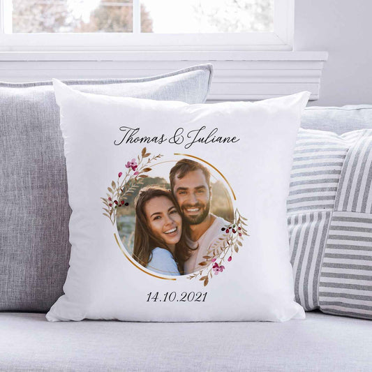Bedrucktes Kissen Floralkreis mit Foto & Namen