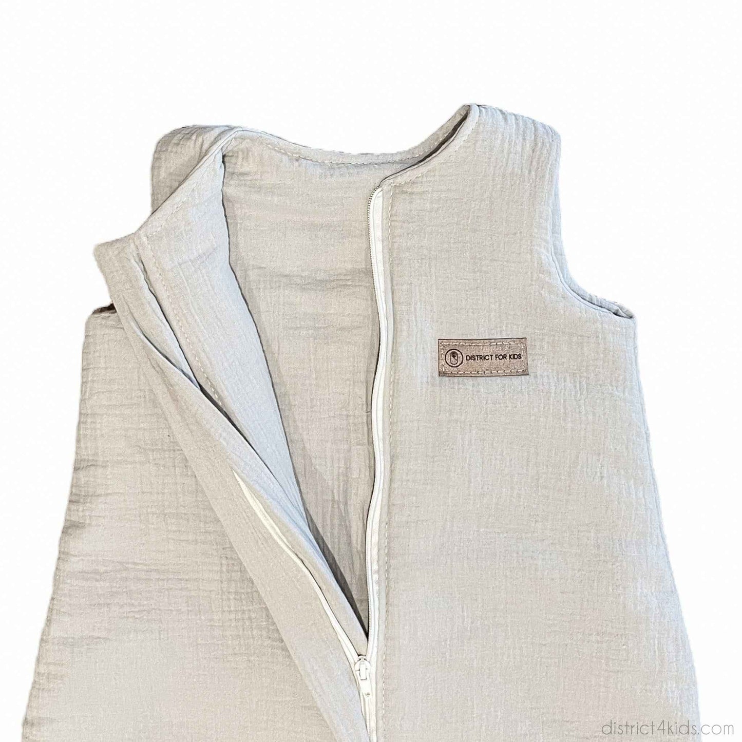 Schlafsack Musselin mit Füßen - mitwachsend, atmungsaktiv & sicher