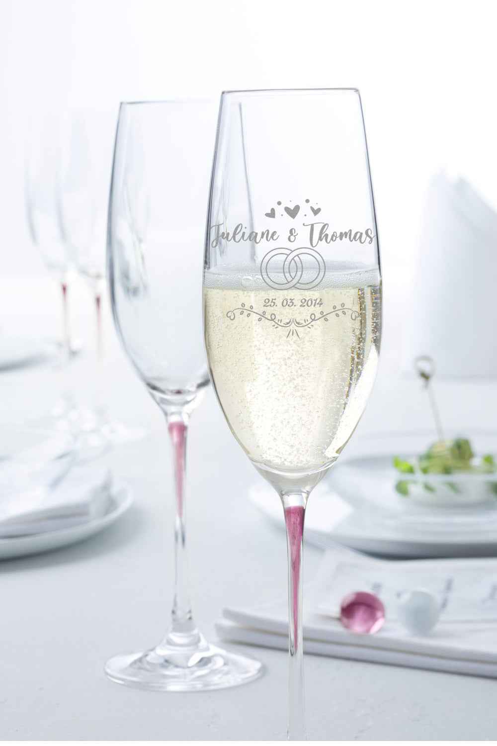Leonardo Sektgläser La Perla im exklusiven "Wedding Ornaments" Design als Set mit Holzkiste