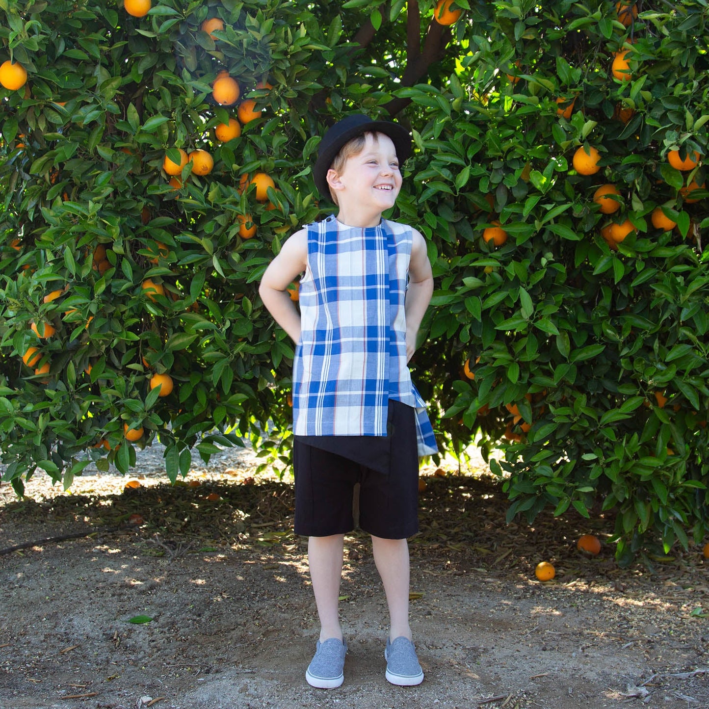 Boys and Girls Black Bermuda Shorts-2