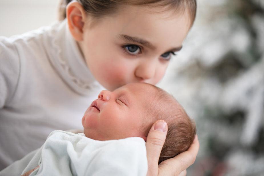 Hellobox Baby Geschenke zur Taufe , Neugeborene geschenkset mit Babydecke, Kuscheltier (17 Teile) (weiss) Junge & Mädchen-4