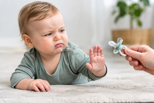 Warum verweigert Baby den Schnuller? 8 Gründe