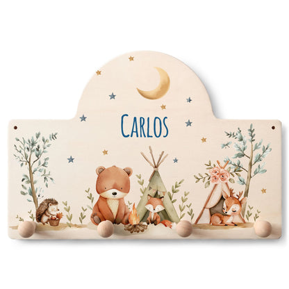 Personalisierte Garderobe fürs Kinderzimmer - Zelten