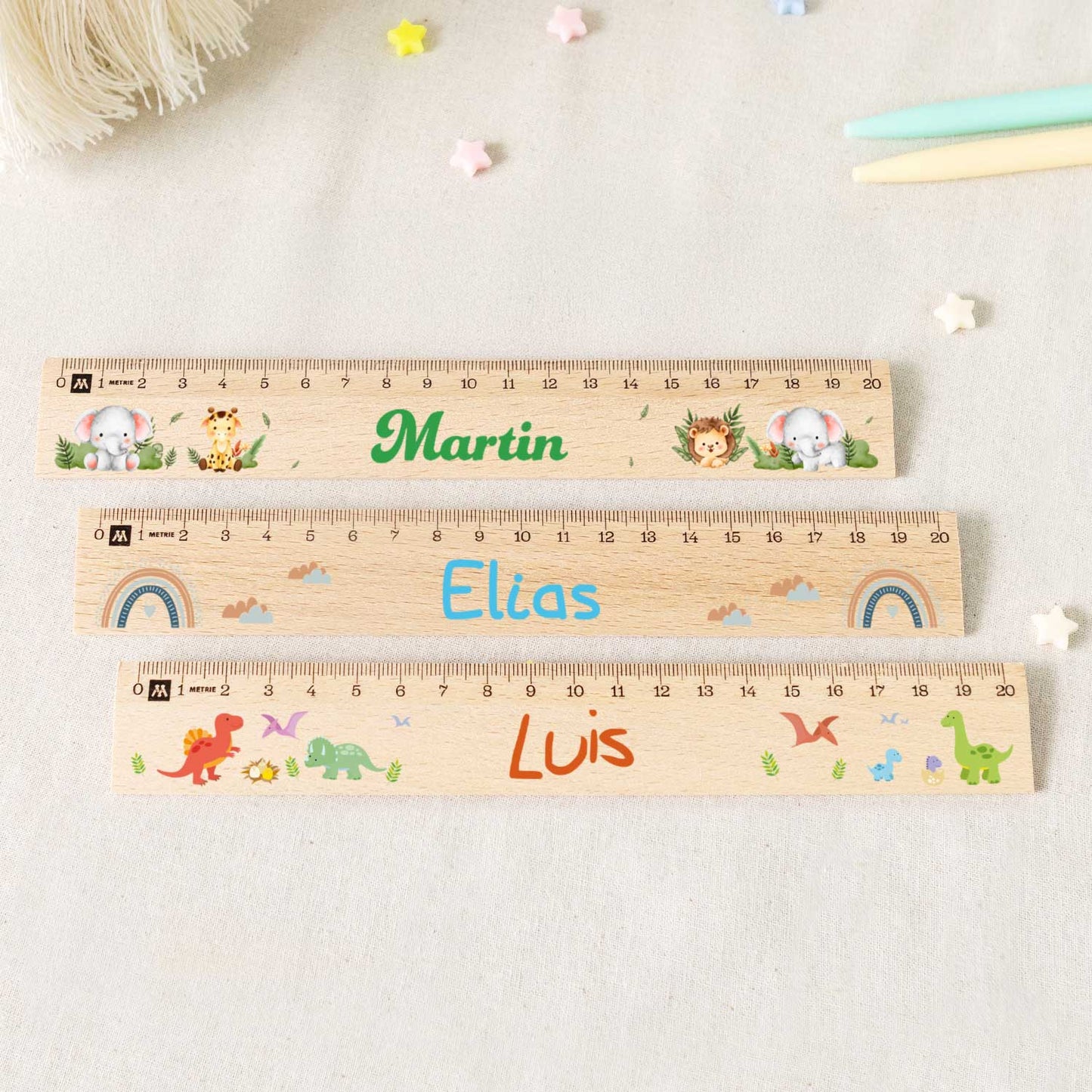 Personalisiertes Lineal zur Einschulung mit verschiedenen Designs