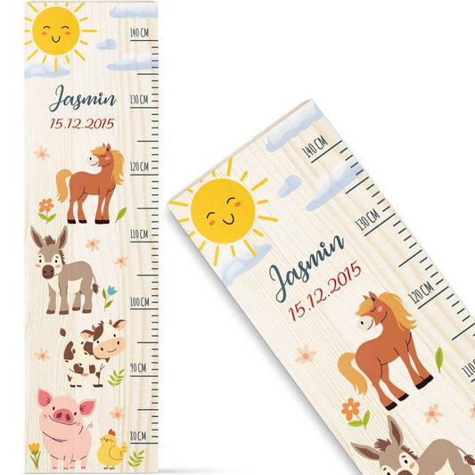 Messlatte mit Namen für Kinder im Bauernhof Design