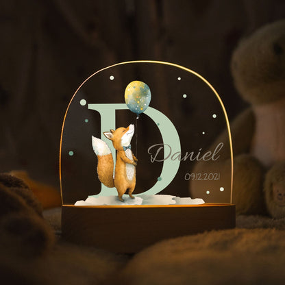Kinder LED Nachtlicht mit Sockel aus Holz - "Initial Tiere"