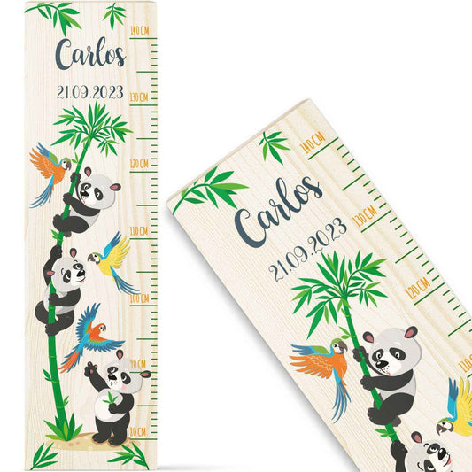 Messlatte mit Namen für Kinder im Panda Design