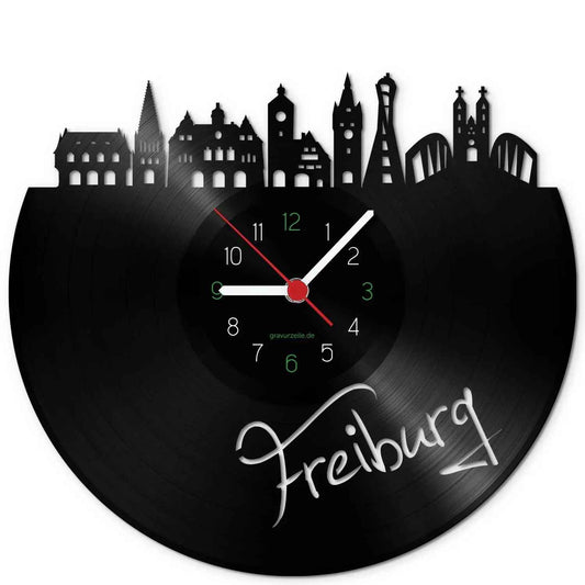Wanduhr aus Vinyl Skyline Freiburg