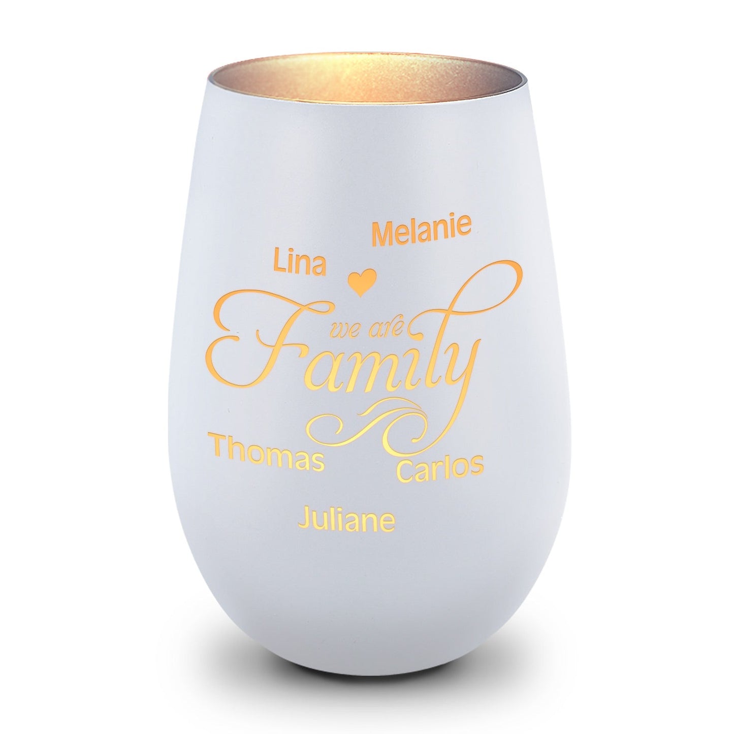 Deko Windlicht aus Glas mit Gravur - We are Family - Personalisiert mit bis zu fünf Namen