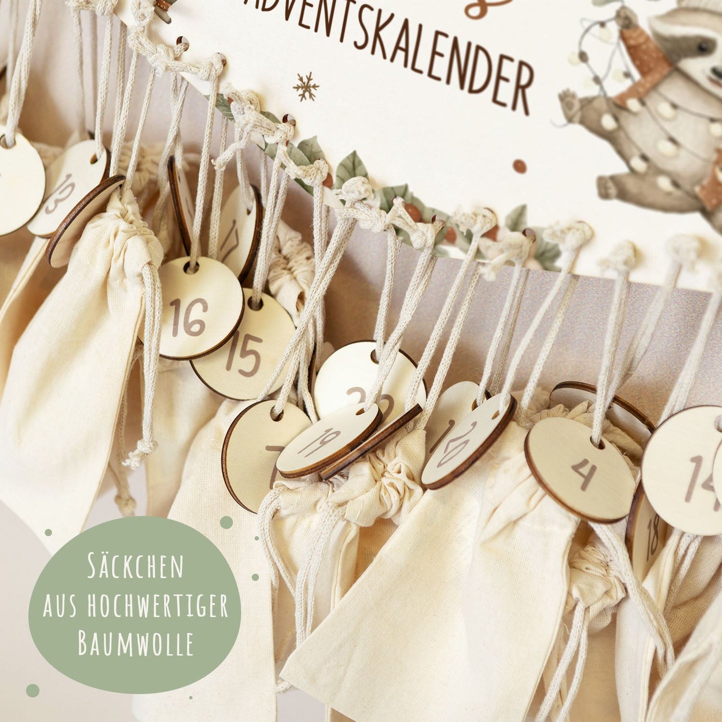 Personalisierter Adventskalender aus Holz mit Druckmotiv & Namen - Waschbären