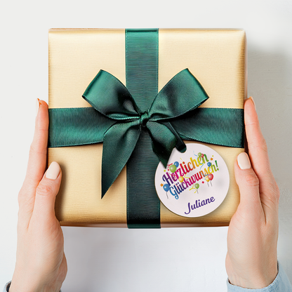 Geschenkanhänger aus Holz - Herzlichen Glückwunsch - Personalisiert mit Namen