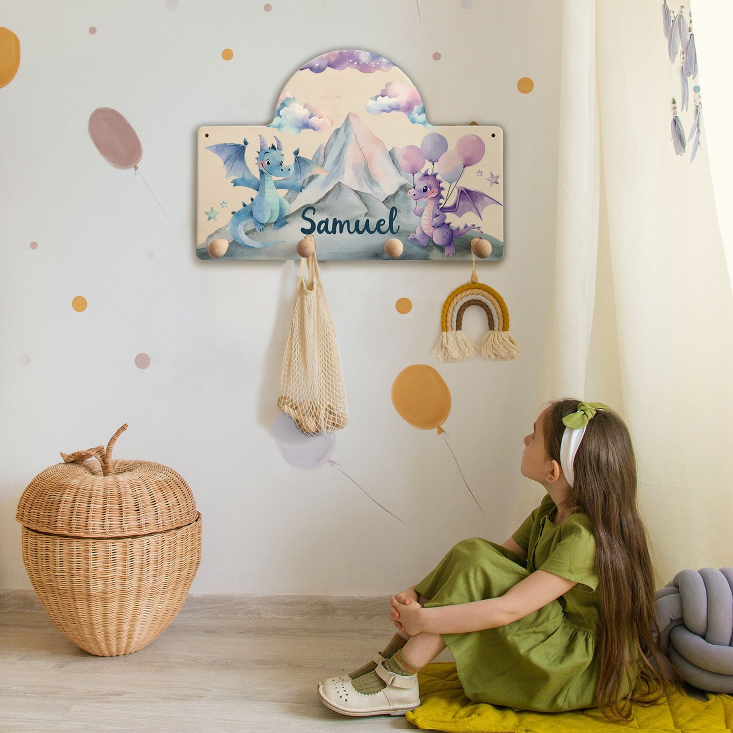 Personalisierte Garderobe fürs Kinderzimmer - Drache