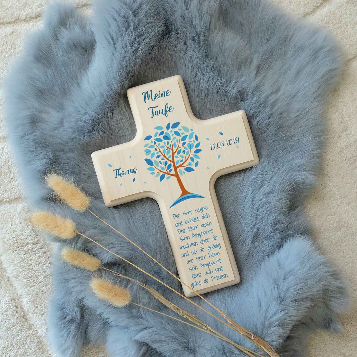 Personalisierbares Holzkreuz zur Taufe Konfirmation und Kommunion - Lebensbaum Design