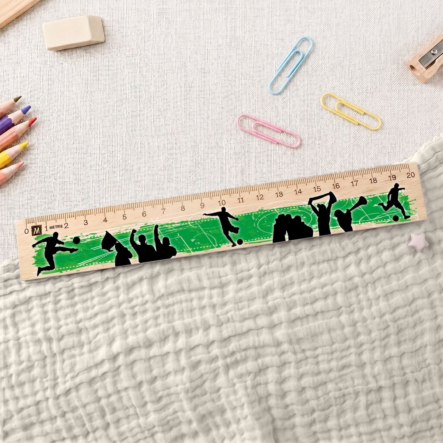 Lineal zur Einschulung im Fußball Design für Kinder aus Holz