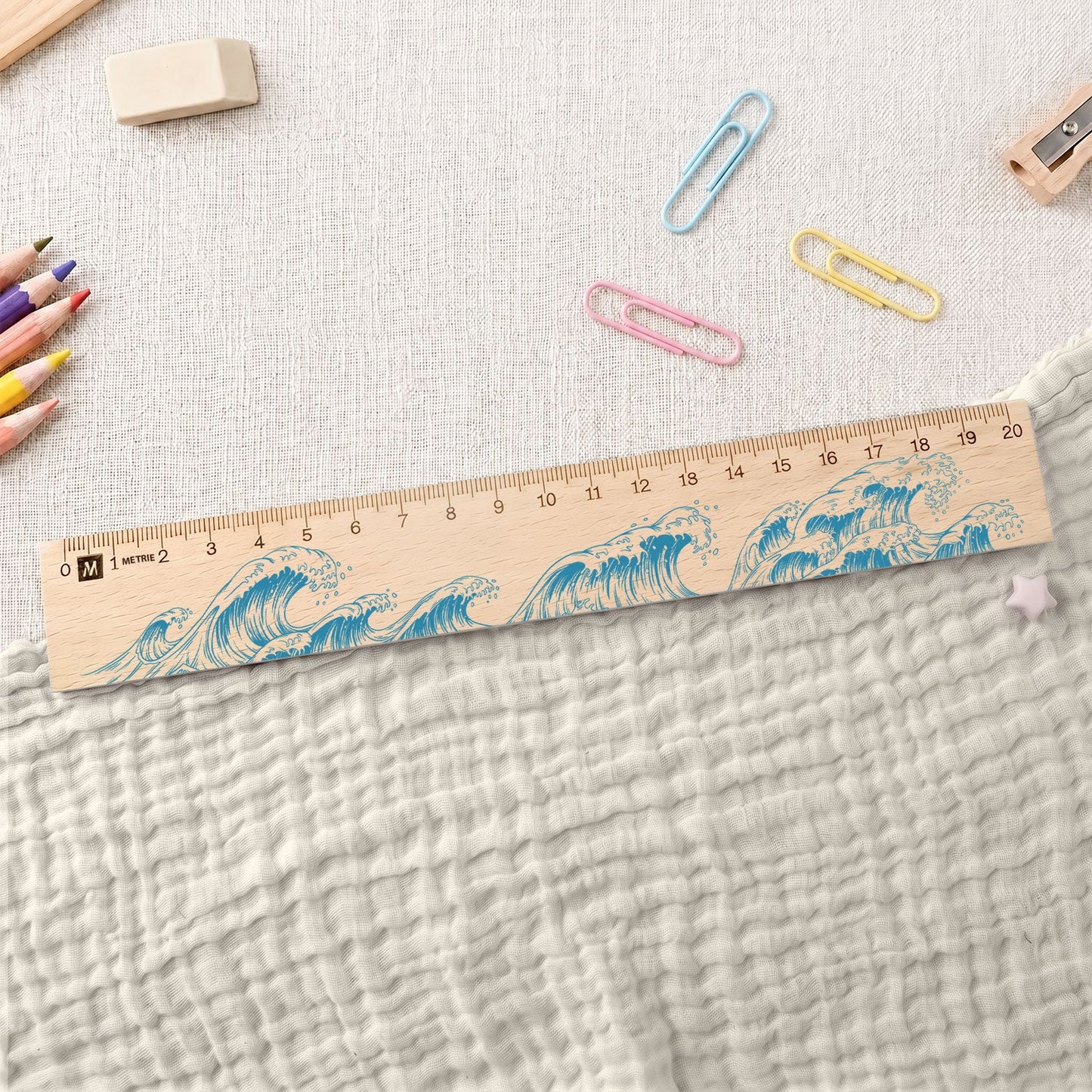 Lineal zur Einschulung im Wellen Design für Kinder aus Holz