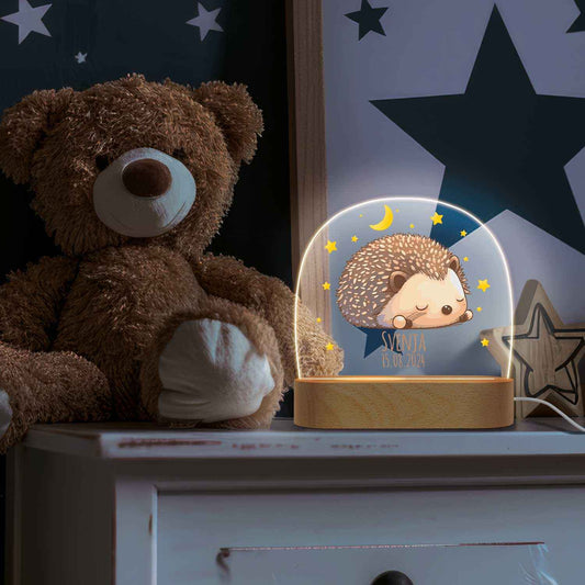 Kinder LED Nachtlicht mit Sockel aus Holz im Igel Design